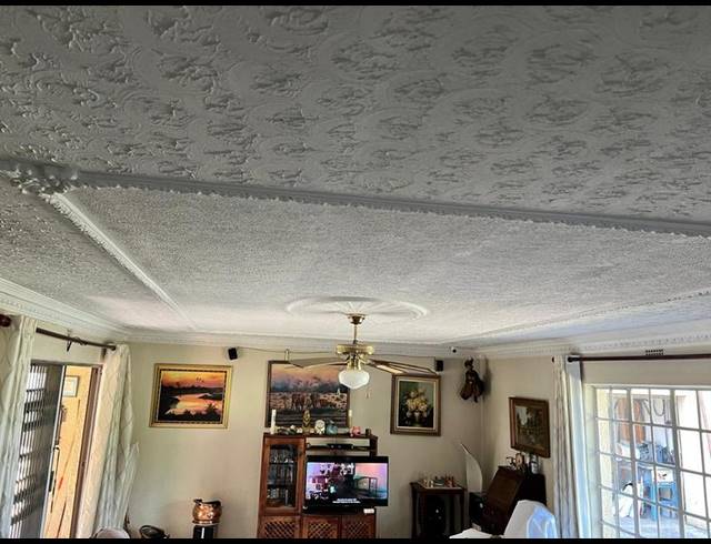 3 BEDROOM HOUSE FOR SALE IN BLOUBOSRAND